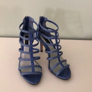 White House black market strappy shoes 7.5